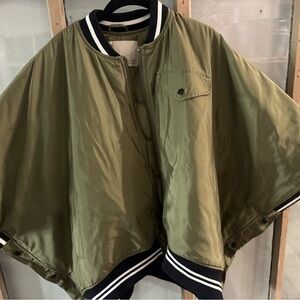 PILCRO Olive Green Cape Jacket, like NEW🤩unisex but listed under women 4 sizing